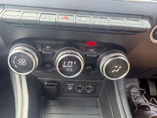 /photos/7587/03d13136-0654-4ad6-b3c6-c1bff46e7ee1_i320x240.jpg