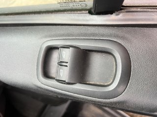 /photos/7587/179e8882-b1c0-46c4-9a5e-e4d8a108d738_i320x240.jpg