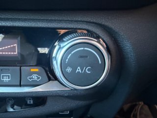 /photos/7587/1850169c-01e2-4443-9e7a-da19f12cf183_i320x240.jpg