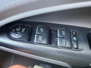 /photos/7587/1f2231ee-912d-45c1-b69b-6514c1e9ffda_i320x240.jpg
