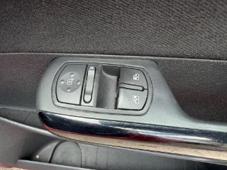 /photos/7587/244c71e5-ae2b-4d91-9baa-ab0588d9ba6c_i320x240.jpg