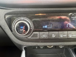 /photos/7587/2d9af3ce-42bd-4efd-8e90-14e07b7b2f24_i320x240.jpg