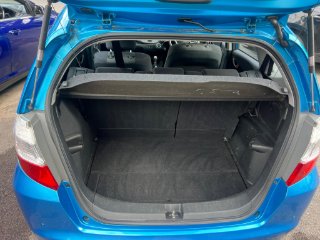 /photos/7587/321fd267-9c71-41c7-b349-cddbad51cc70_i320x240.jpg