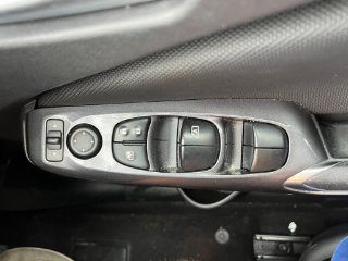 /photos/7587/5863ad5e-8c36-4ff1-a6a4-0e625cf57620_i320x240.jpg