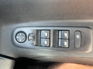 /photos/7587/637969b3-ea9f-4cd6-a1ef-6929c7c8f0be_i320x240.jpg