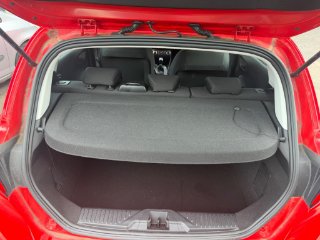 /photos/7587/6b5920b0-6064-4584-94b2-676a63bc77eb_i320x240.jpg