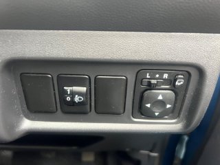 /photos/7587/84e4e7bc-6592-445e-bee3-87ba7d664882_i320x240.jpg