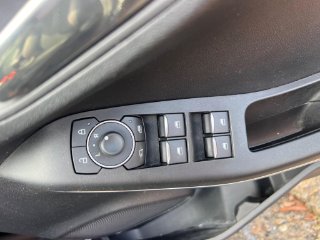 /photos/7587/8599dd9e-36ea-4df5-b2b8-b72b2e79a4cb_i320x240.jpg