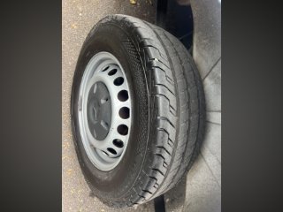 /photos/7587/8a85eb8e-52d1-45bc-9a0c-34f27d04d298_i320x240.jpg