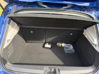 /photos/7587/8c761c05-469d-46c6-a949-569777e6c155_i320x240.jpg