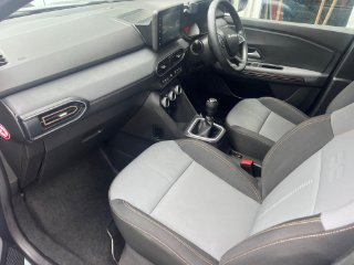 /photos/7587/97441a9f-45b8-4e78-86db-59e19b2fedcb_i320x240.jpg
