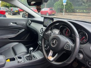 /photos/7587/a57fdd91-a678-4d9b-93c7-0c8a4a724c31_i320x240.jpg